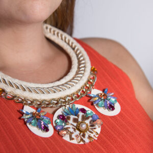 Collar Alma