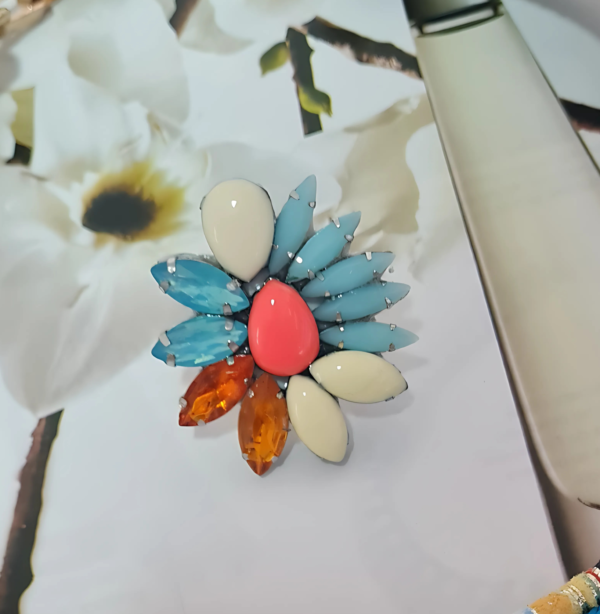 Anillo Gisela